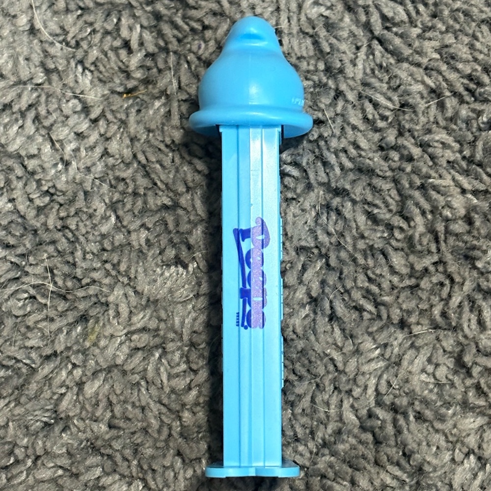 NWOT blue collectible PEP peeps dispenser with a blue peep on top